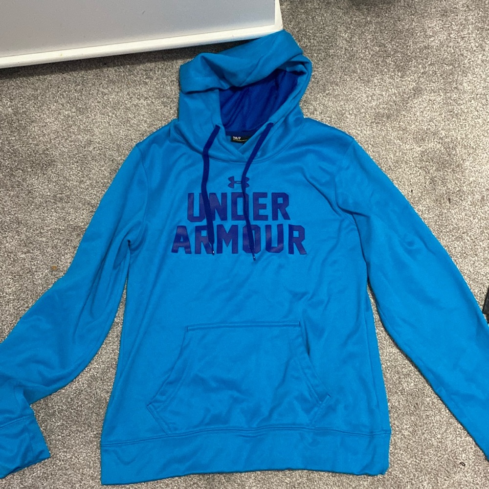 Under Armour sweatshirt